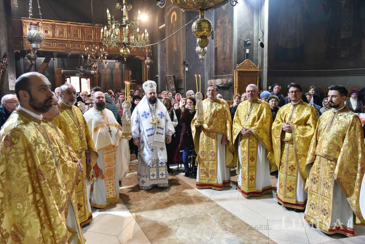 Cea mai veche biserică din București și-a sărbătorit hramul istoric 289619