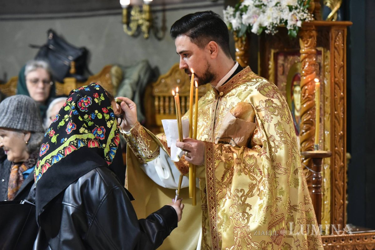 Cea mai veche biserică din București și-a sărbătorit hramul istoric 289623