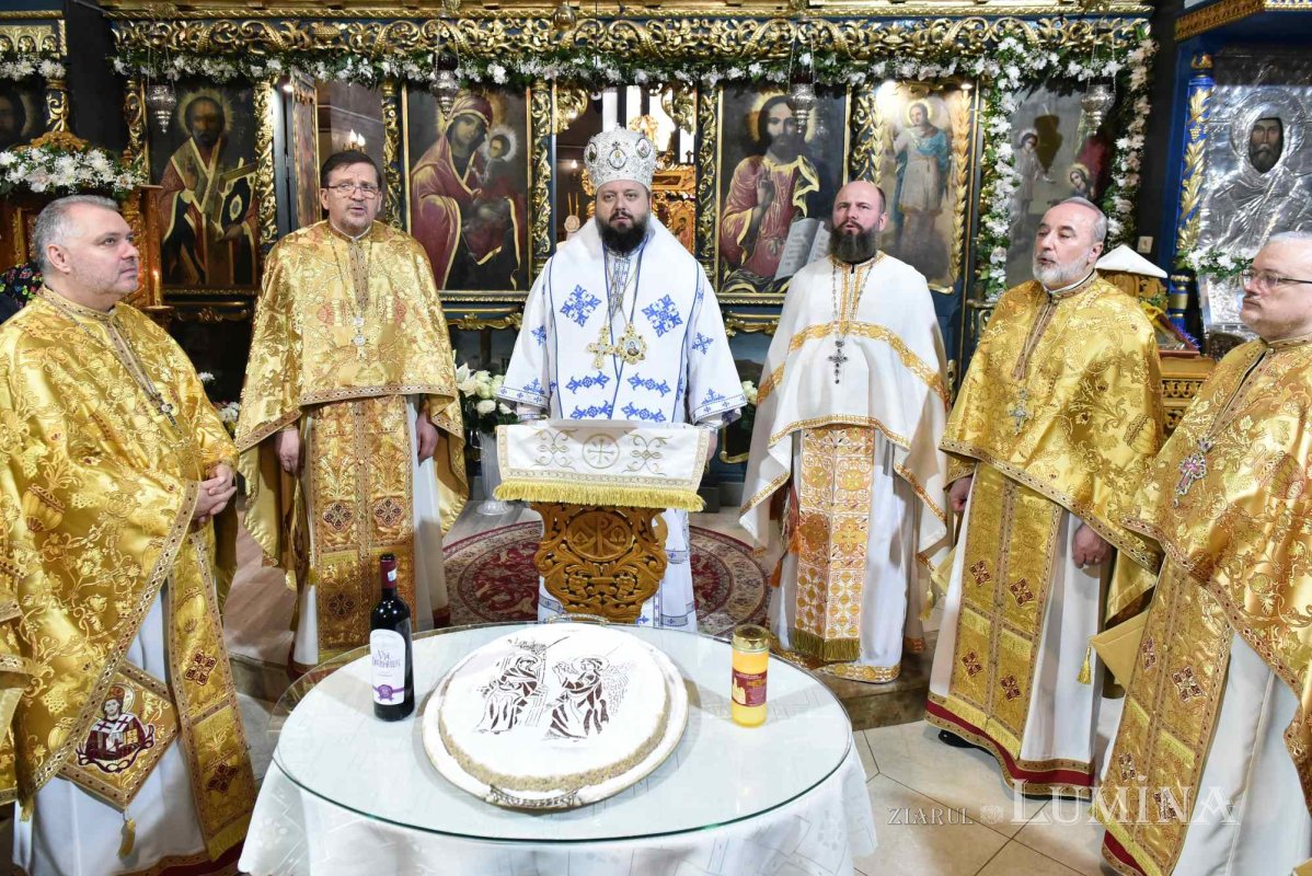 Cea mai veche biserică din București și-a sărbătorit hramul istoric 289636