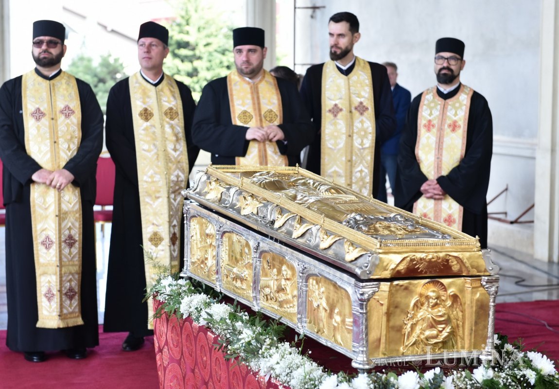 Comunități din Protopopiatul Ilfov Nord vizitate de Sfântul Dimitrie cel Nou 290208