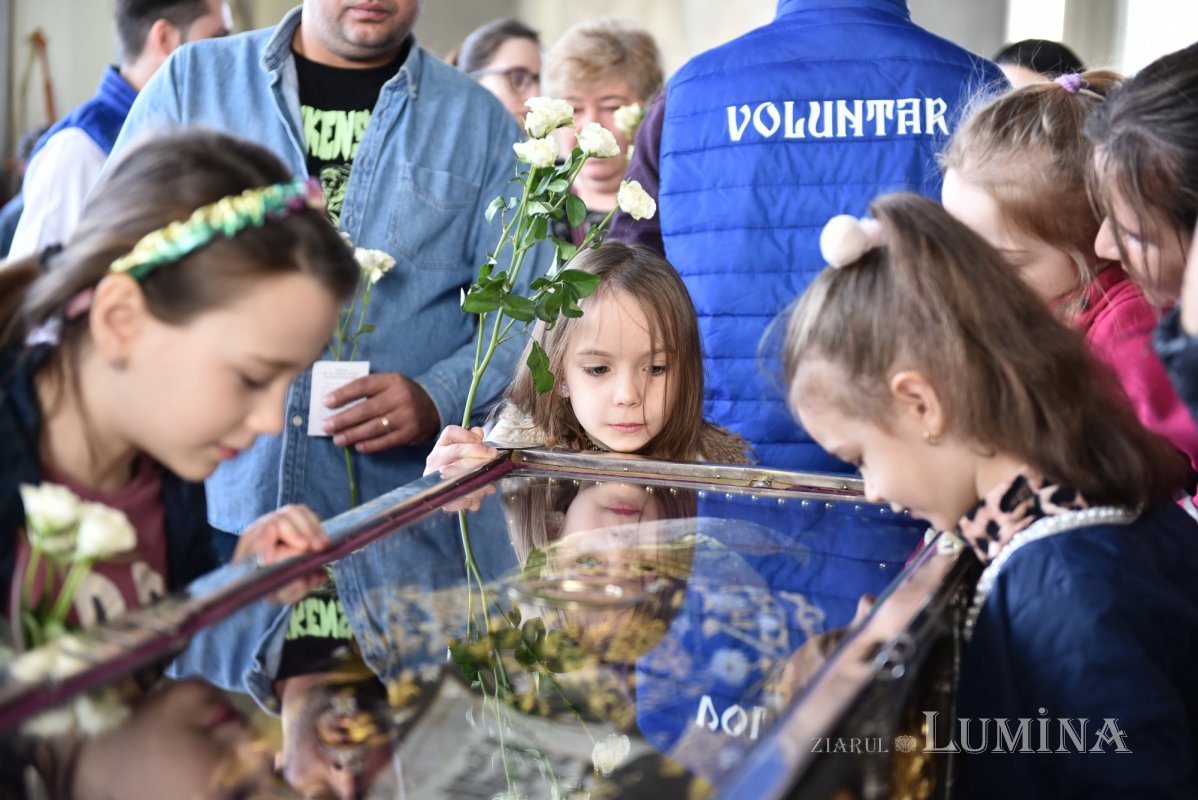 Comunități din Protopopiatul Ilfov Nord vizitate de Sfântul Dimitrie cel Nou 290211