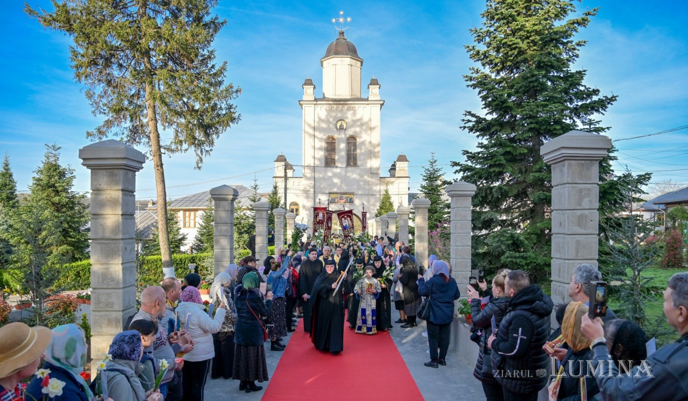 Începe pelerinajul cu moaștele Cuviosului Dimitrie în sectoarele Capitalei 291046