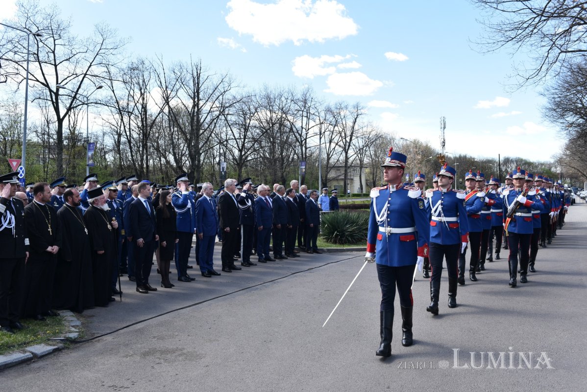 Punte între istorie și modernitate la Jandarmeria Română 290711