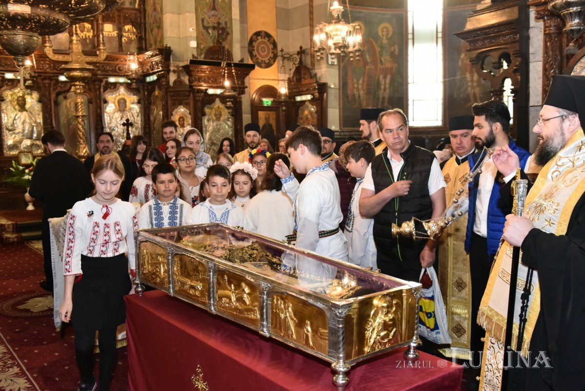 Moaștele Cuviosului Dimitrie cel Nou în lăcașuri din sectorul 2 291092