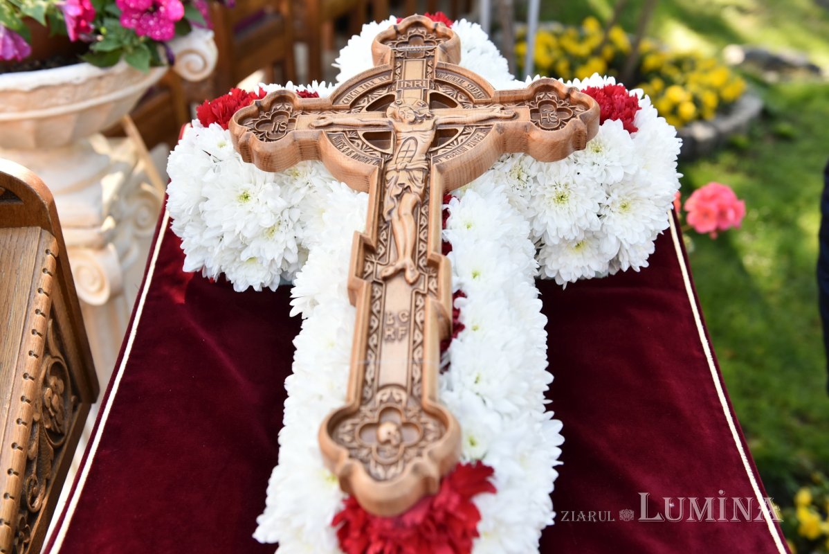 Moaștele Cuviosului Dimitrie cel Nou în lăcașuri din sectorul 2 291109