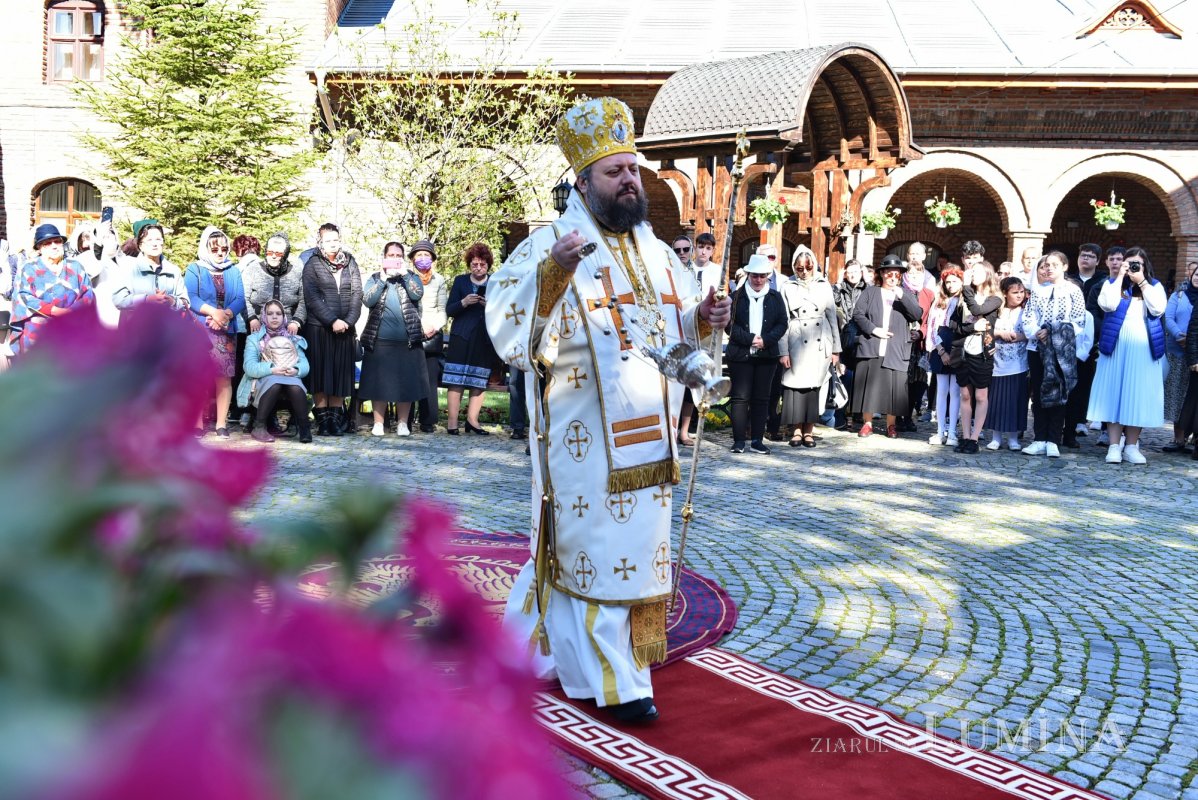 Moaștele Cuviosului Dimitrie cel Nou în lăcașuri din sectorul 2 291113