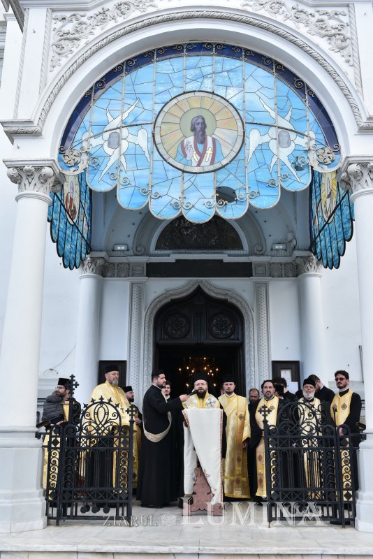 Moaștele Cuviosului Dimitrie cel Nou în lăcașuri din sectorul 2 291119