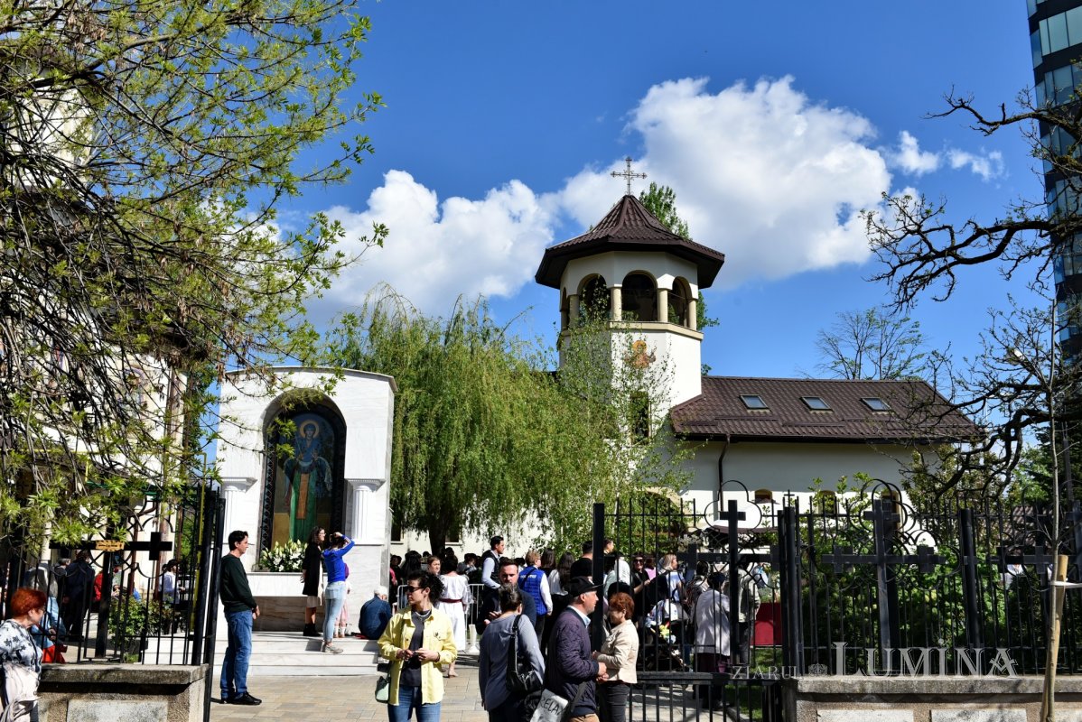 Moaștele Cuviosului Dimitrie cel Nou în lăcașuri din sectorul 2 291136