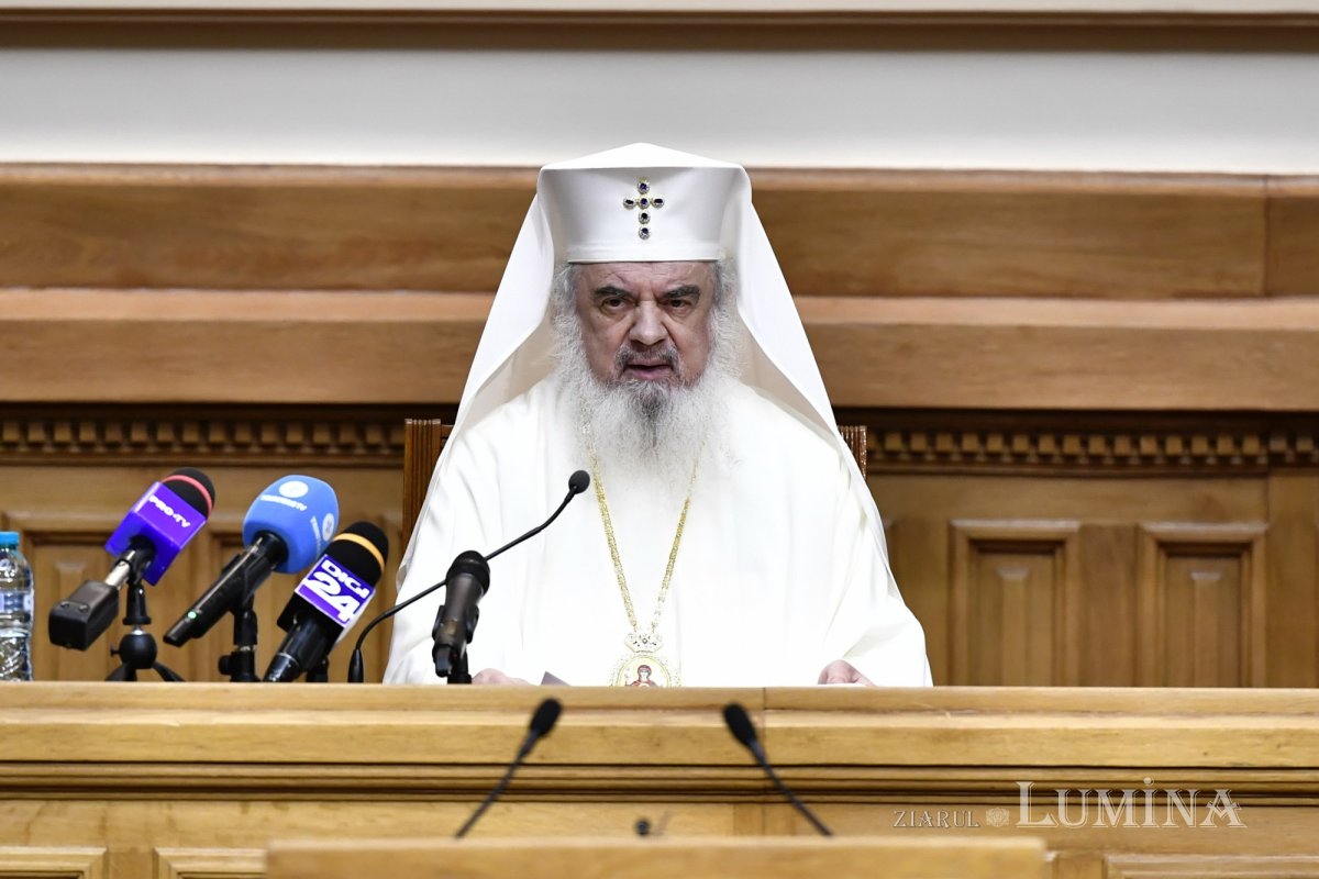 Conferința „Credință și știință - izvor de sănătate” la Palatul Patriarhiei 291338