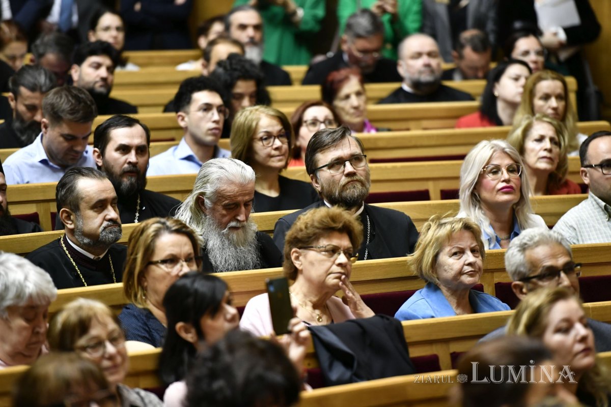 Conferința „Credință și știință - izvor de sănătate” la Palatul Patriarhiei 291343