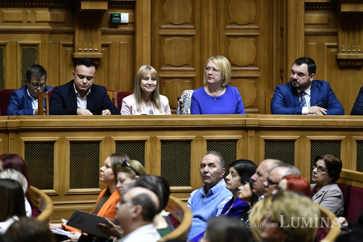 Conferința „Credință și știință - izvor de sănătate” la Palatul Patriarhiei 291349