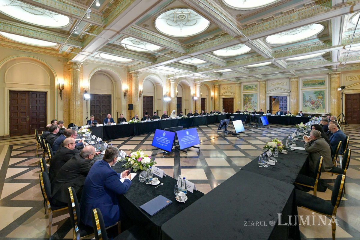 Perspectivele parteneriatului dintre stat și cultele religioase, dezbătute în Capitală 291394