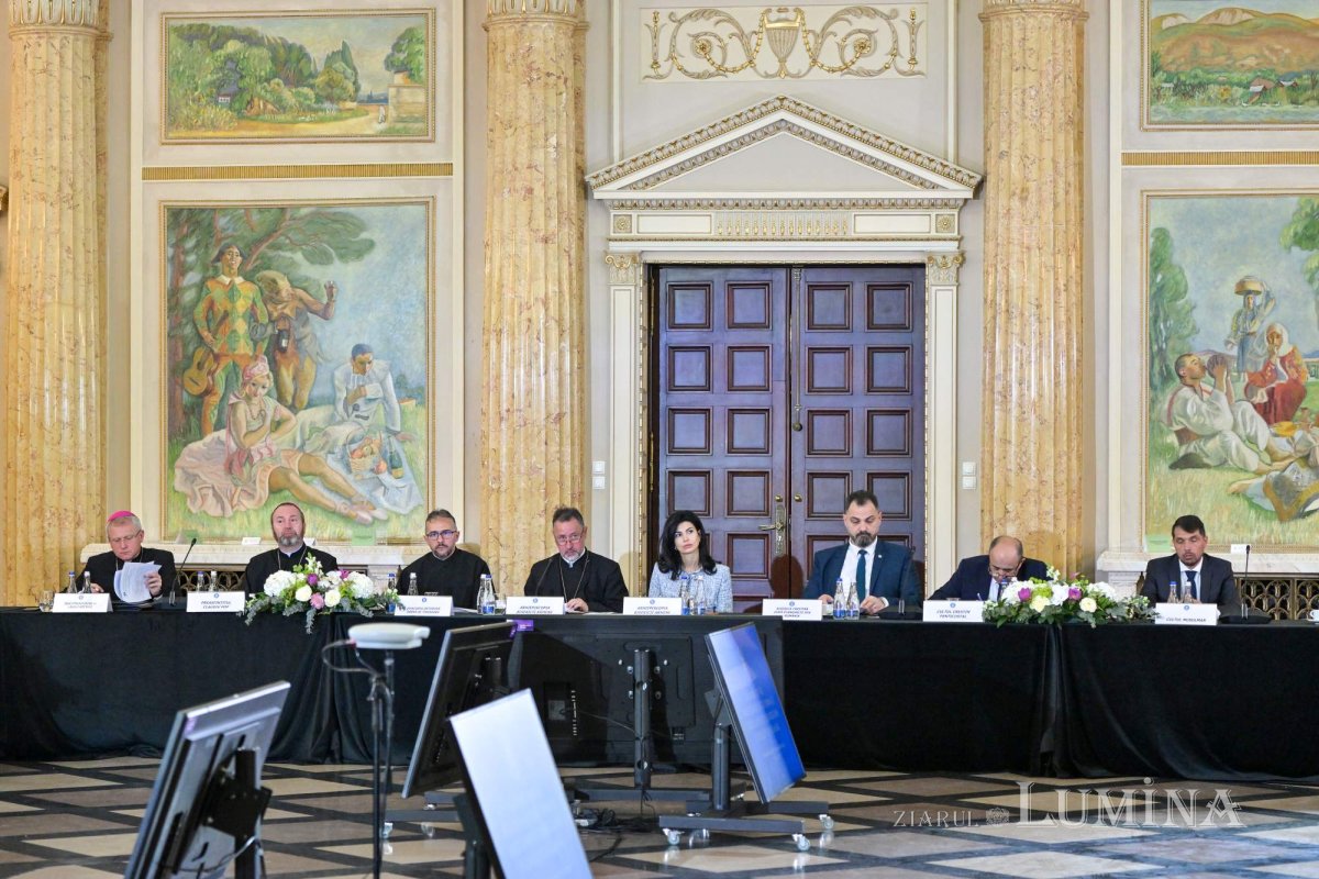 Perspectivele parteneriatului dintre stat și cultele religioase, dezbătute în Capitală 291397