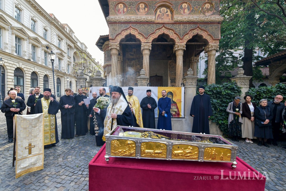Întâlnirea bucureştenilor din sectorul 3 cu sfântul lor ocrotitor 291669