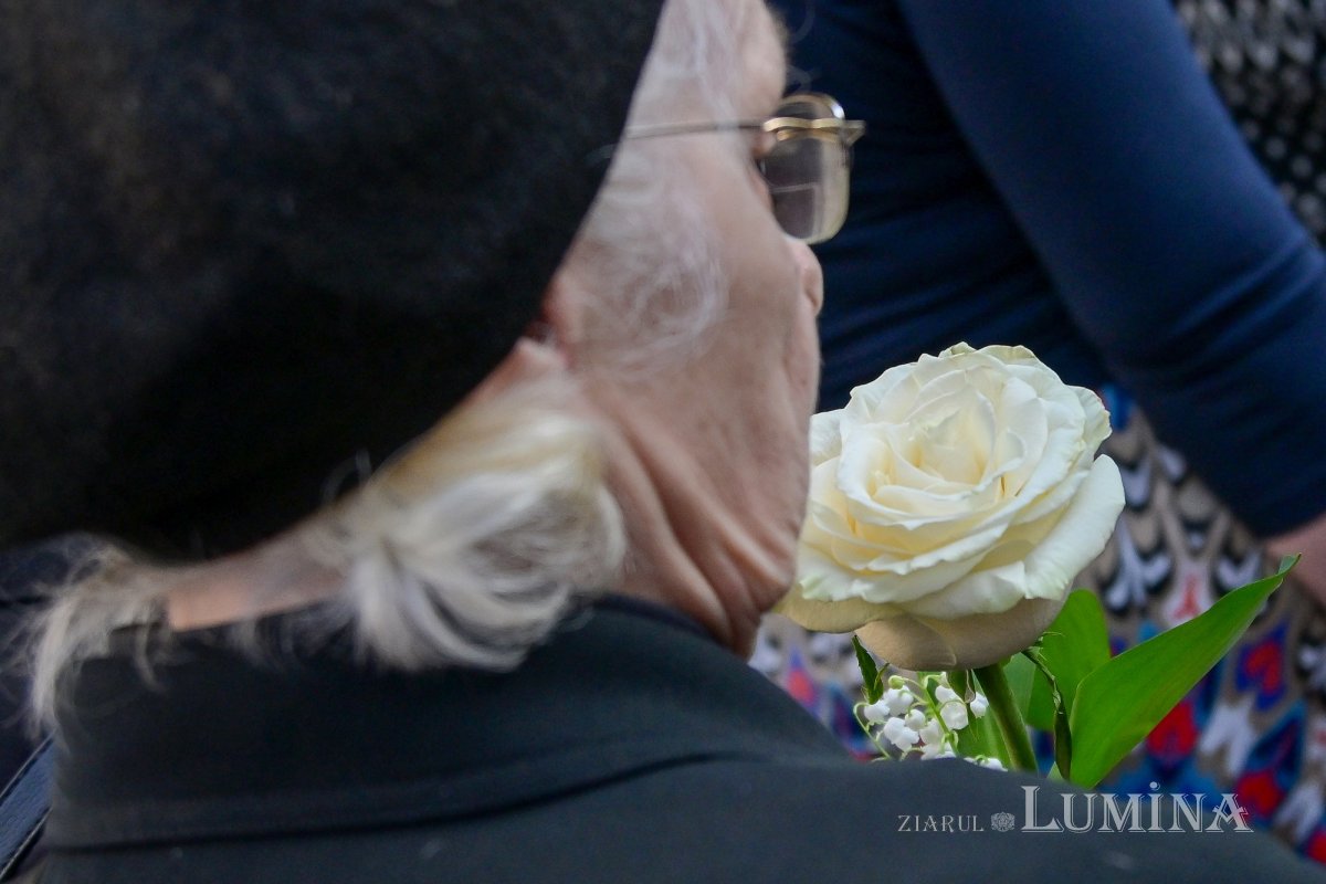 Întâlnirea bucureştenilor din sectorul 3 cu sfântul lor ocrotitor 291683