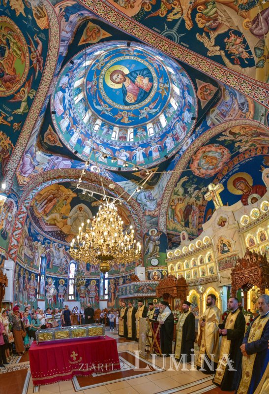 Întâlnirea bucureştenilor din sectorul 3 cu sfântul lor ocrotitor 291727