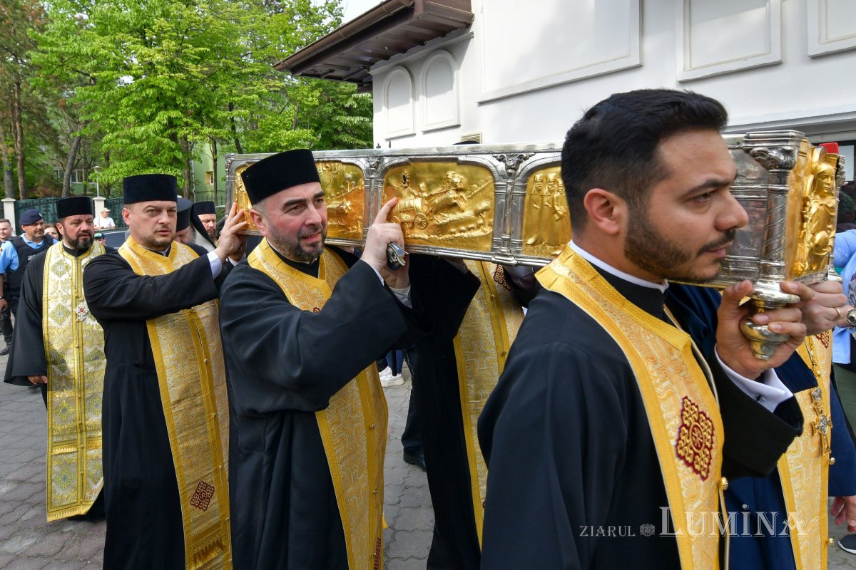 Întâlnirea bucureştenilor din sectorul 3 cu sfântul lor ocrotitor 291749