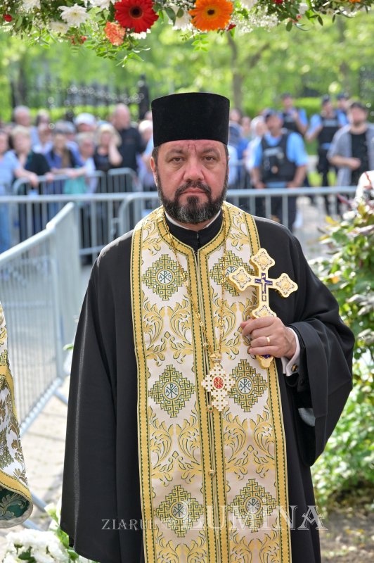 Întâlnirea bucureştenilor din sectorul 3 cu sfântul lor ocrotitor 291750