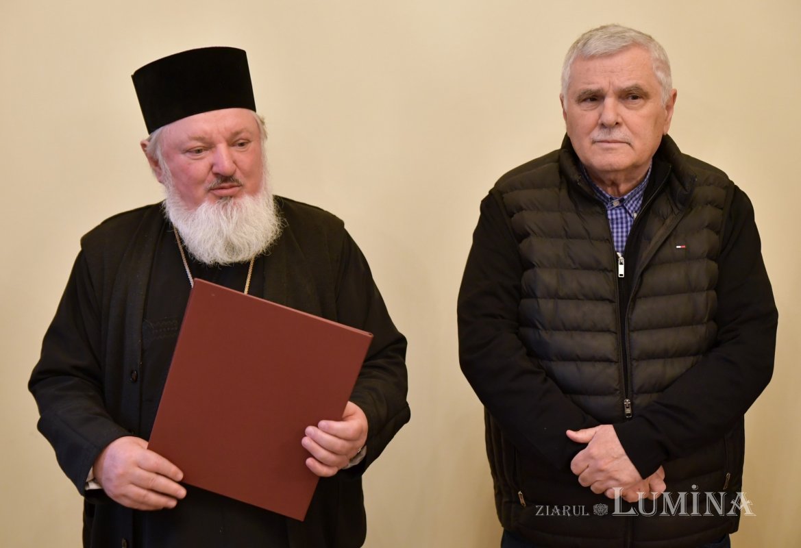 Distincție de vrednicie pentru un colaborator al „Ziarului Lumina” 292368