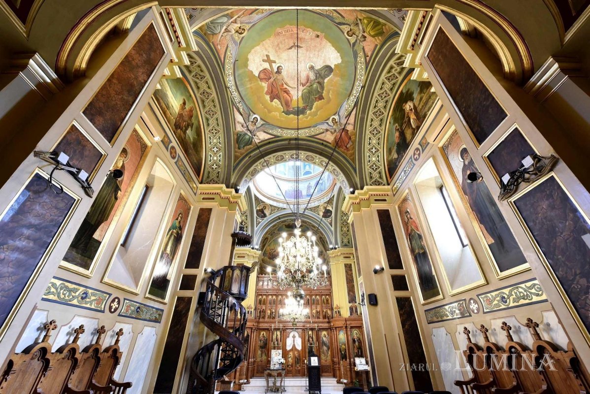 Sclipirile Luminii: Biserica „Sfântul Gheorghe” - Andronache din Bucureşti 292412