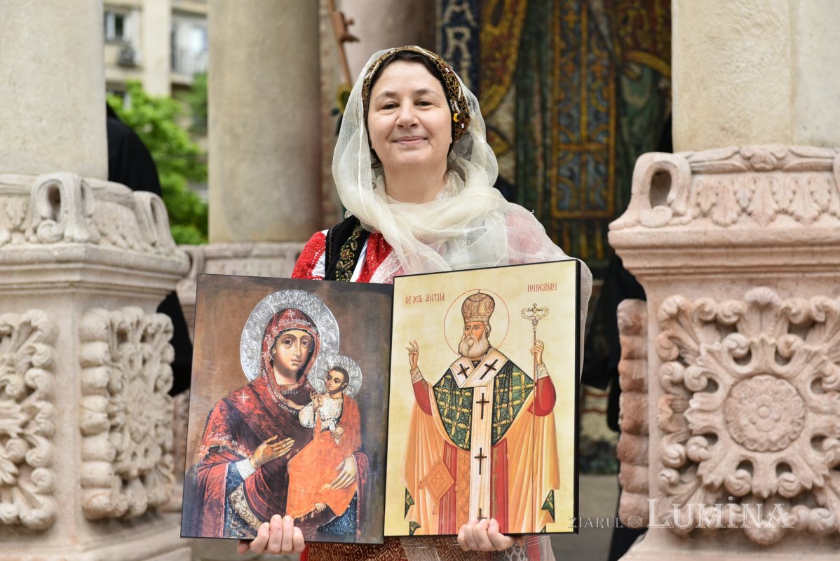 Penultima zi a pelerinajului din Arhiepiscopia Bucureștilor, în Protoieria Sector 5 292541