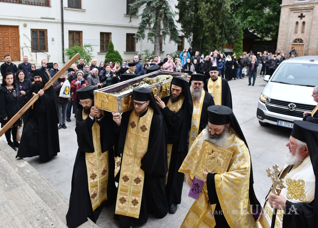 Penultima zi a pelerinajului din Arhiepiscopia Bucureștilor, în Protoieria Sector 5 292544