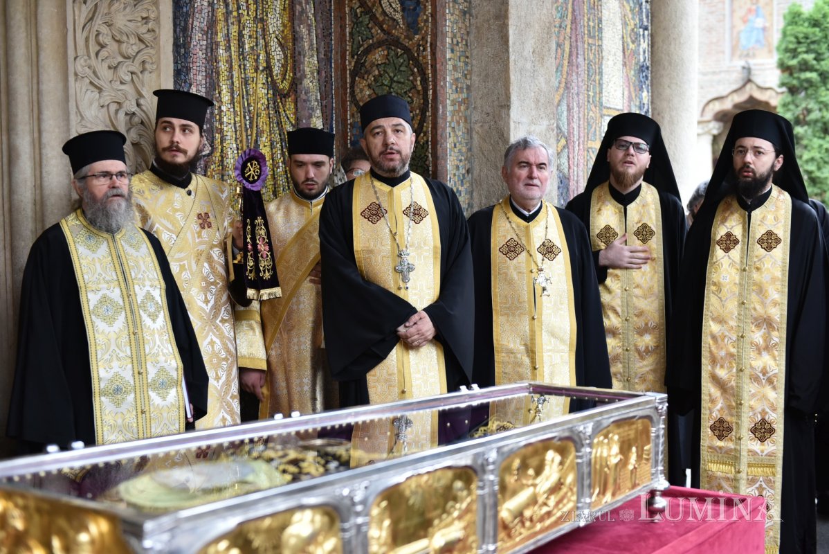 Penultima zi a pelerinajului din Arhiepiscopia Bucureștilor, în Protoieria Sector 5 292545