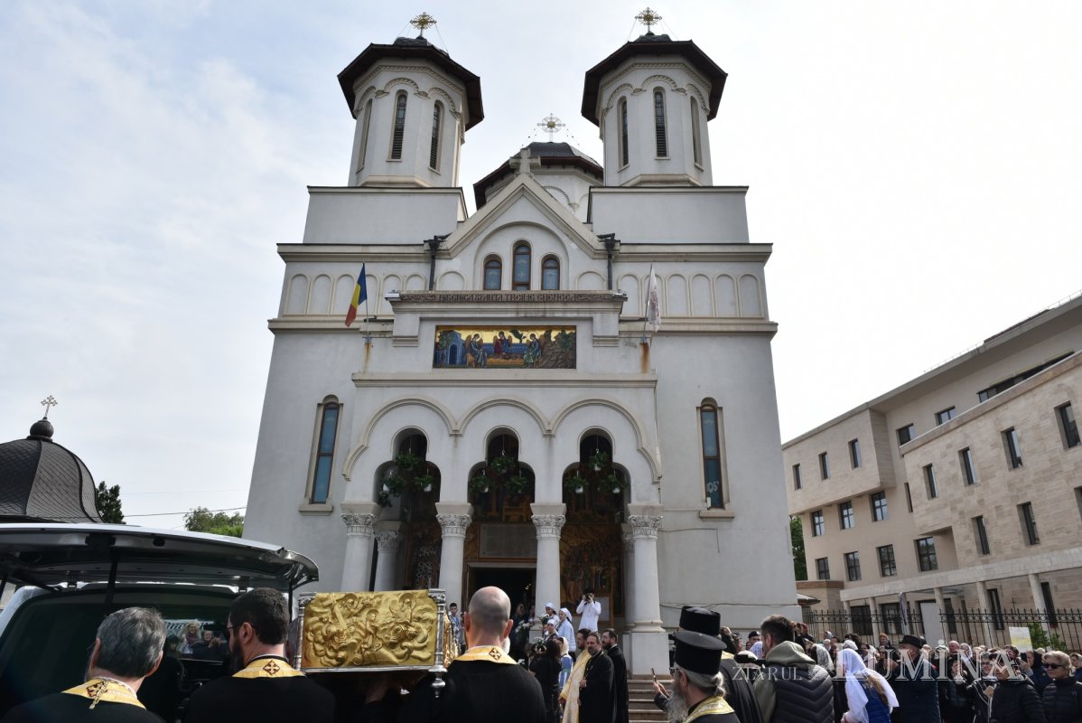 Penultima zi a pelerinajului din Arhiepiscopia Bucureștilor, în Protoieria Sector 5 292565