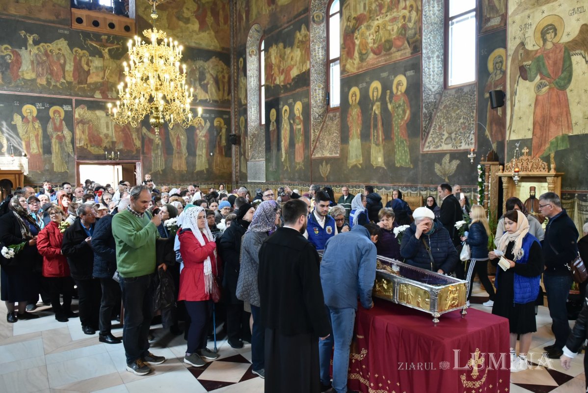 Penultima zi a pelerinajului din Arhiepiscopia Bucureștilor, în Protoieria Sector 5 292576