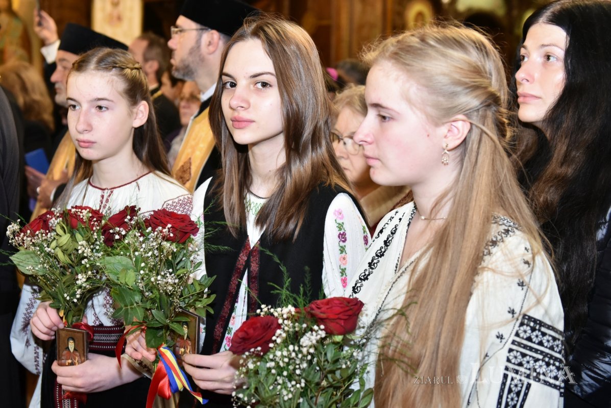 Penultima zi a pelerinajului din Arhiepiscopia Bucureștilor, în Protoieria Sector 5 292593