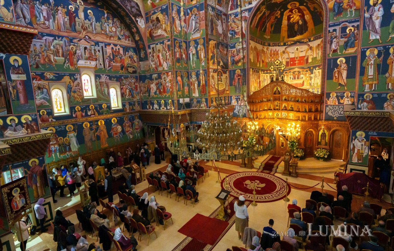 O nouă raclă la Biserica „Sfânta Vineri”-Drumul Taberei 292923