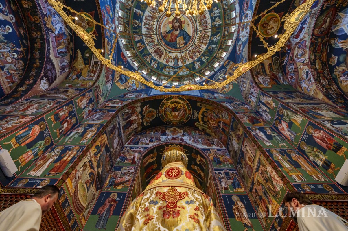 O nouă raclă la Biserica „Sfânta Vineri”-Drumul Taberei 292925