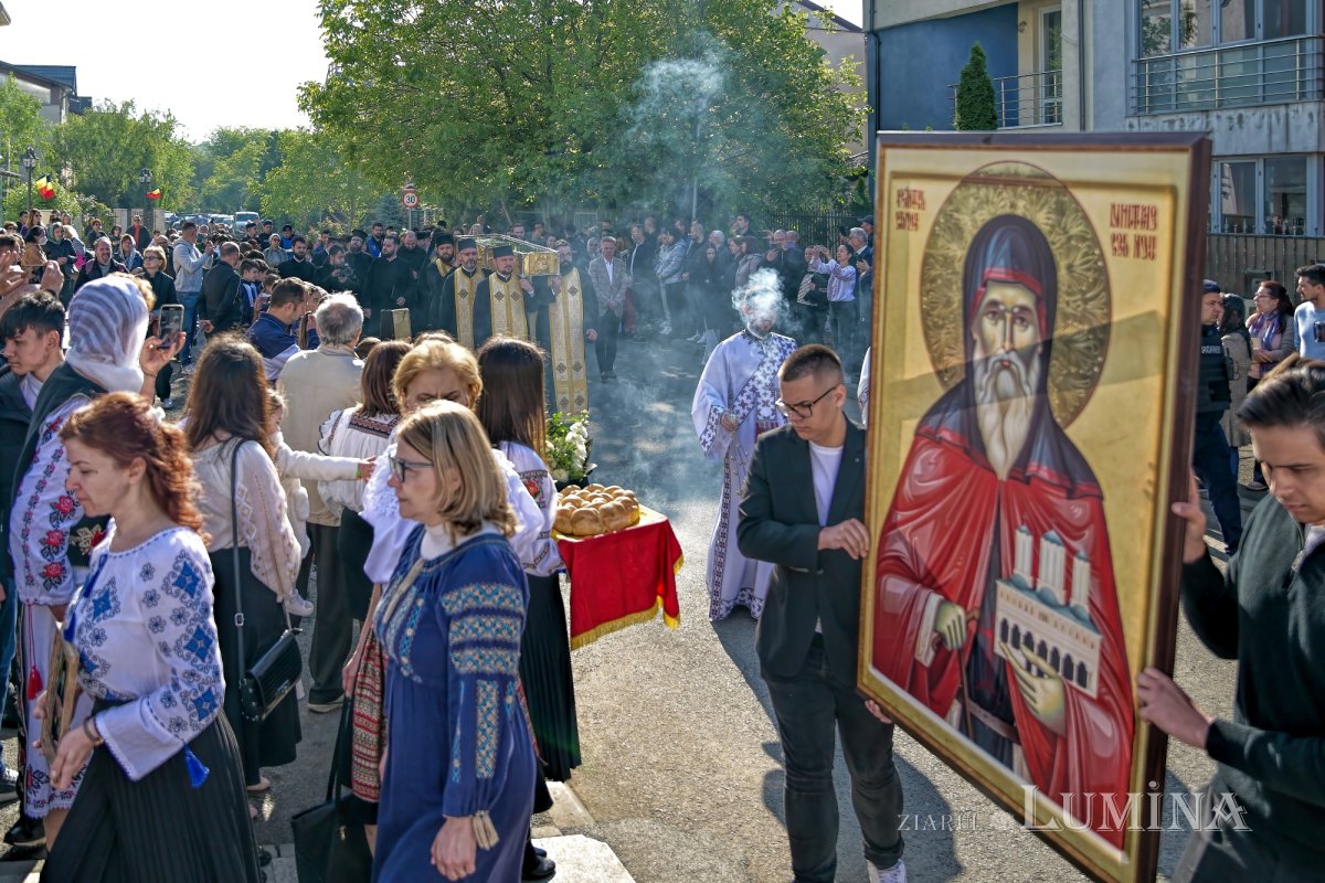 Sfântul Dimitrie cel Nou și-a încheiat călătoria în Arhiepiscopia Bucureștilor 292755