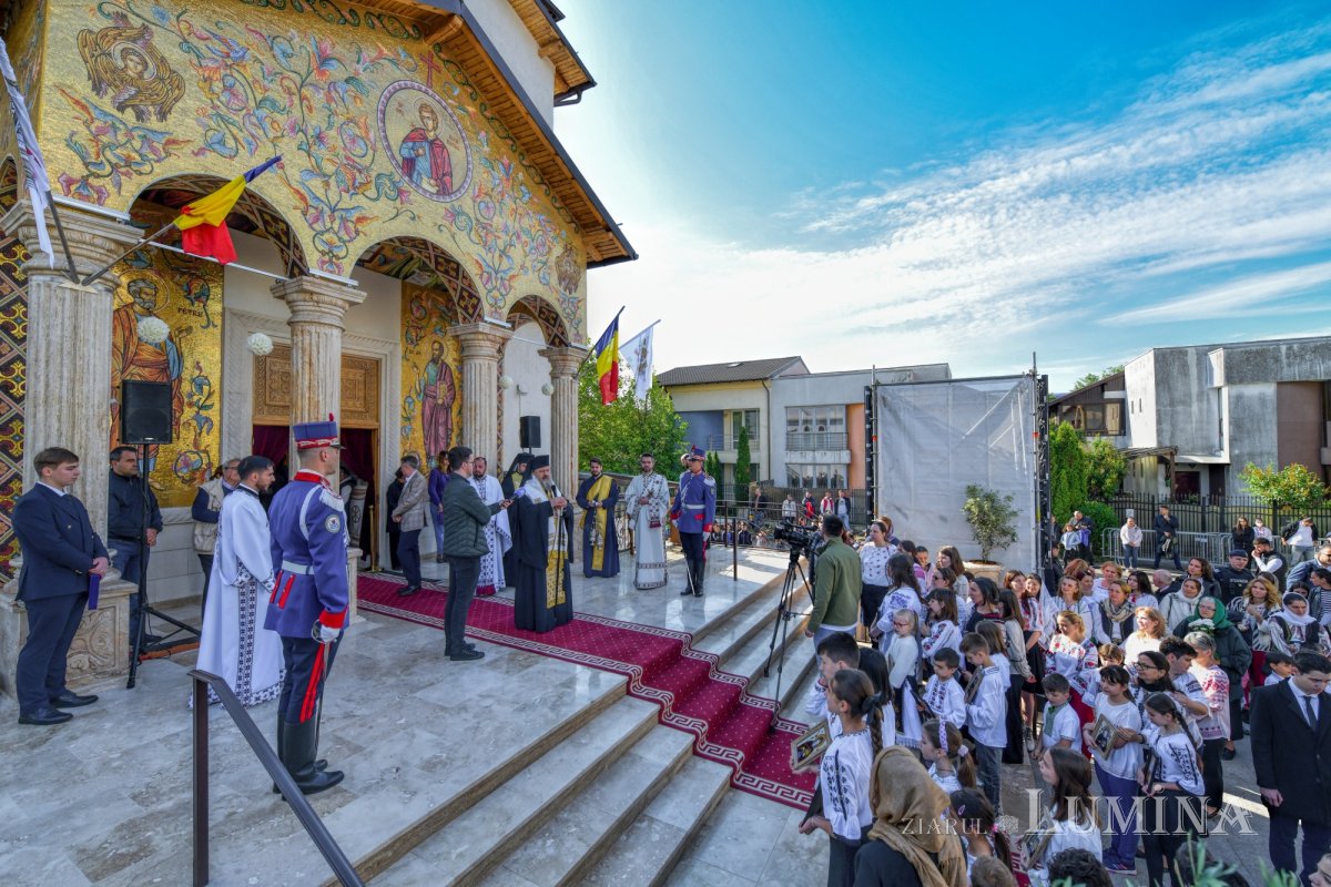 Sfântul Dimitrie cel Nou și-a încheiat călătoria în Arhiepiscopia Bucureștilor 292762