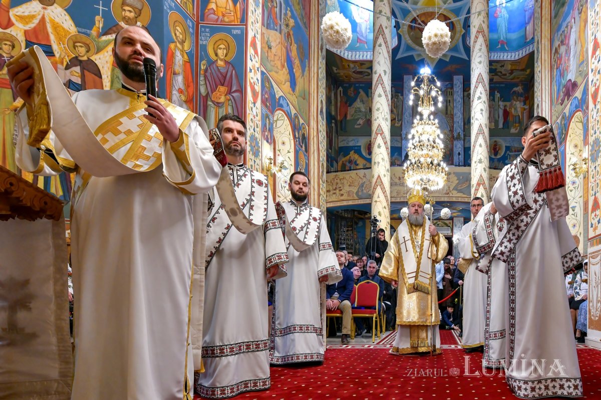 Sfântul Dimitrie cel Nou și-a încheiat călătoria în Arhiepiscopia Bucureștilor 292770