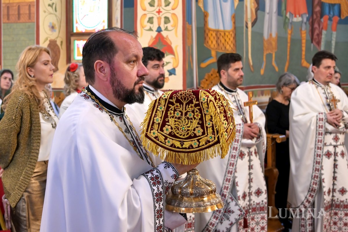 Sfântul Dimitrie cel Nou și-a încheiat călătoria în Arhiepiscopia Bucureștilor 292787