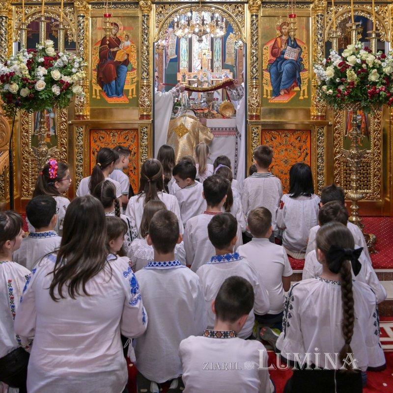 Sfântul Dimitrie cel Nou și-a încheiat călătoria în Arhiepiscopia Bucureștilor 292789