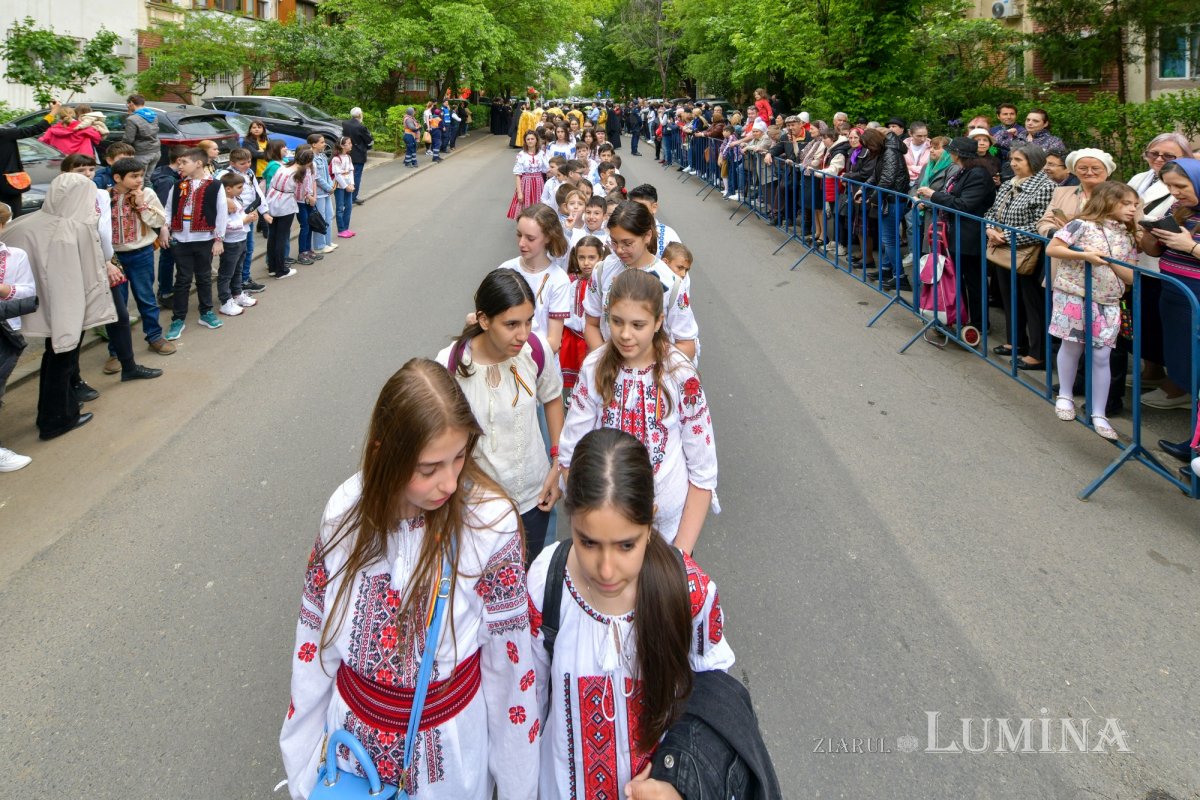 Sfântul Dimitrie cel Nou și-a încheiat călătoria în Arhiepiscopia Bucureștilor 292796