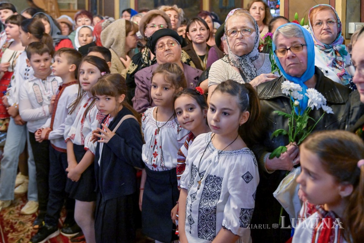 Sfântul Dimitrie cel Nou și-a încheiat călătoria în Arhiepiscopia Bucureștilor 292809