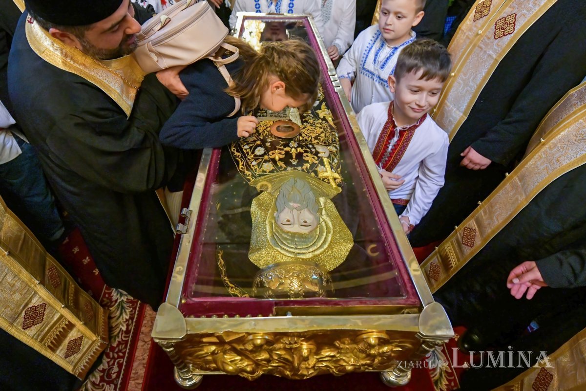 Sfântul Dimitrie cel Nou și-a încheiat călătoria în Arhiepiscopia Bucureștilor 292812