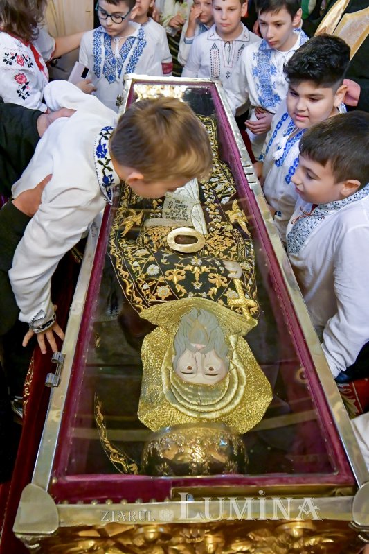 Sfântul Dimitrie cel Nou și-a încheiat călătoria în Arhiepiscopia Bucureștilor 292813