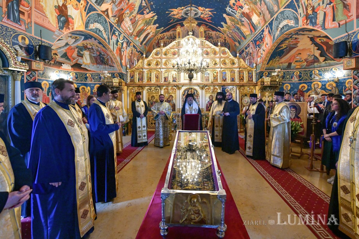 Sfântul Dimitrie cel Nou și-a încheiat călătoria în Arhiepiscopia Bucureștilor 292820