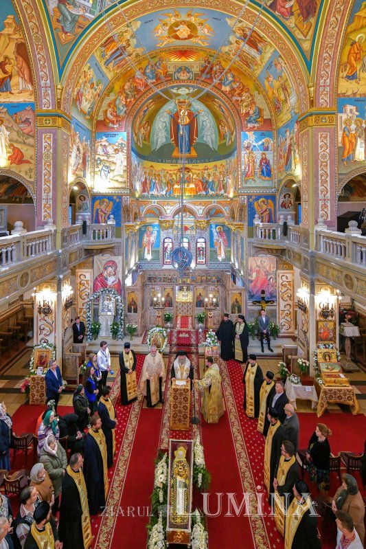 Sfântul Dimitrie cel Nou și-a încheiat călătoria în Arhiepiscopia Bucureștilor 292826