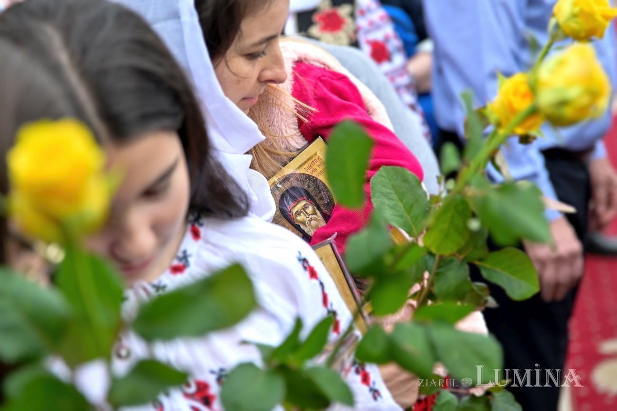 Sfântul Dimitrie cel Nou și-a încheiat călătoria în Arhiepiscopia Bucureștilor 292838