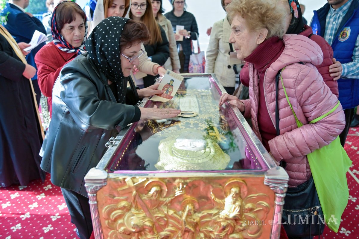 Sfântul Dimitrie cel Nou și-a încheiat călătoria în Arhiepiscopia Bucureștilor 292849