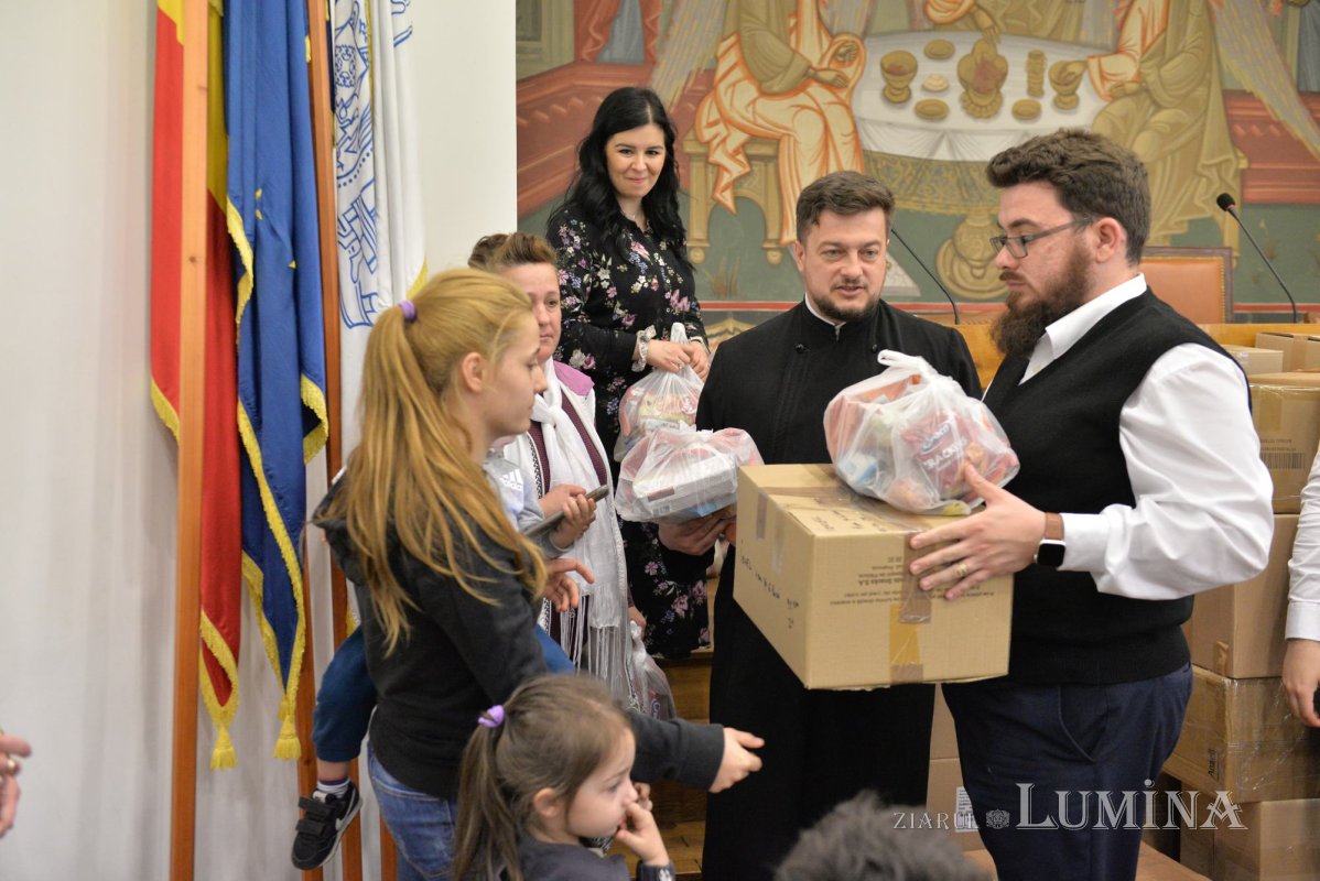 Hăinuțe noi pentru copii din Protoieria Sector 3 Capitală 293317