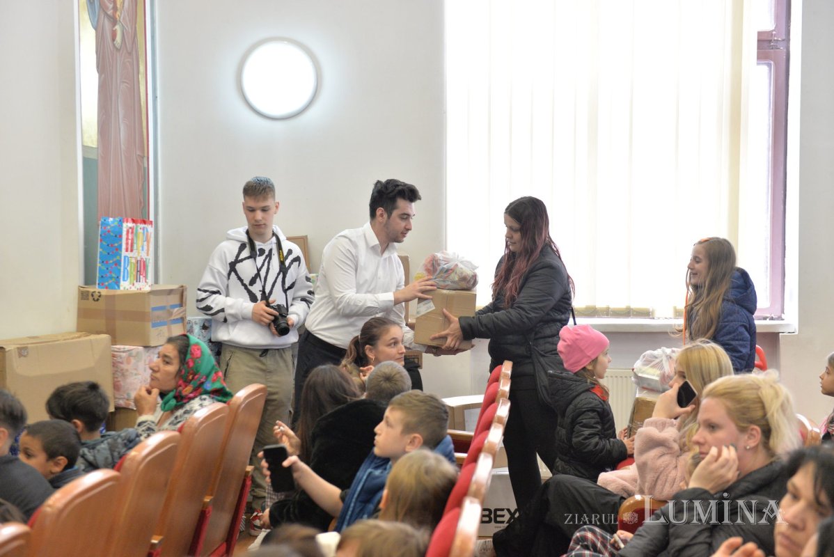 Hăinuțe noi pentru copii din Protoieria Sector 3 Capitală 293318