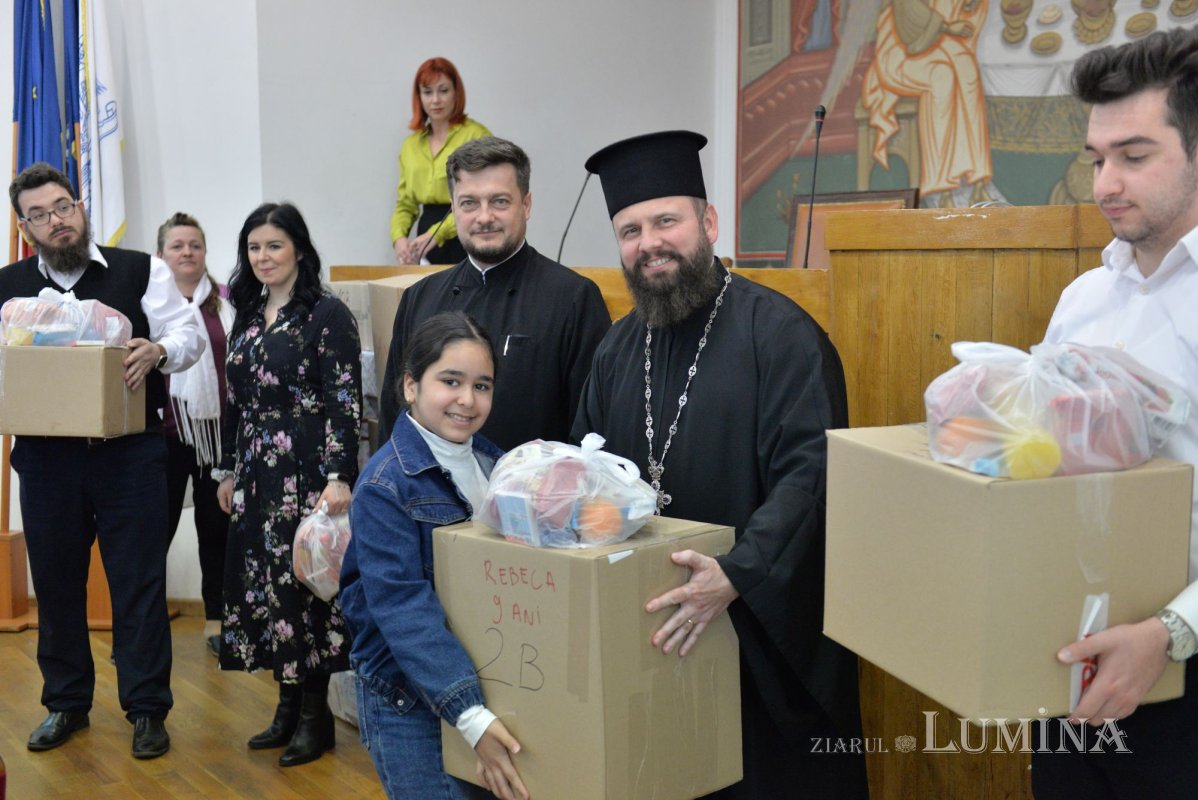 Hăinuțe noi pentru copii din Protoieria Sector 3 Capitală 293327