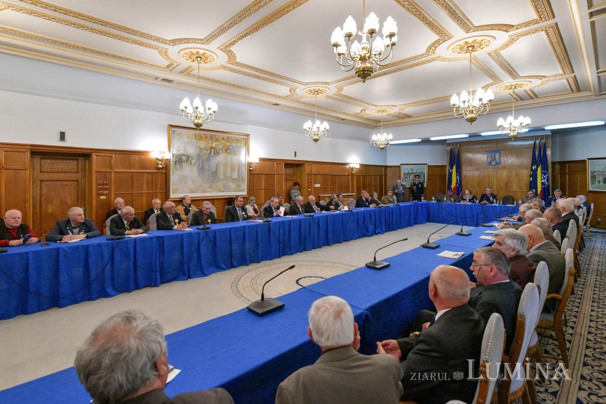 Ziua Veteranilor de Război marcată festiv la București 293262