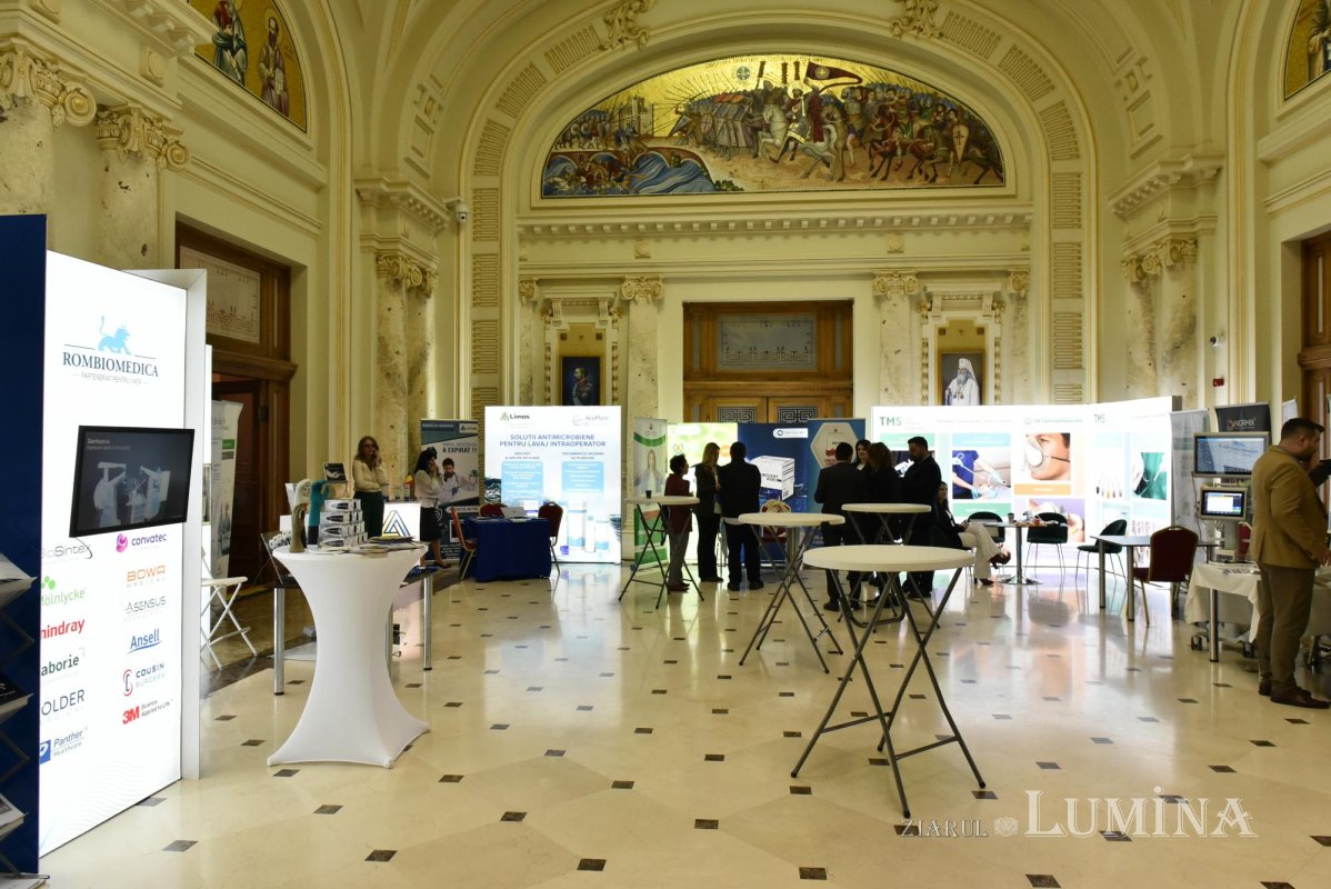 Conferință științifică aniversară la Palatul Patriarhiei 293415